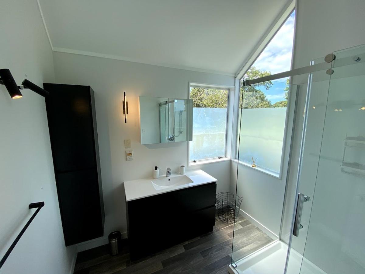 Chamberlain House - 3 Bedroom House By Manly Beach Auckland Extérieur photo